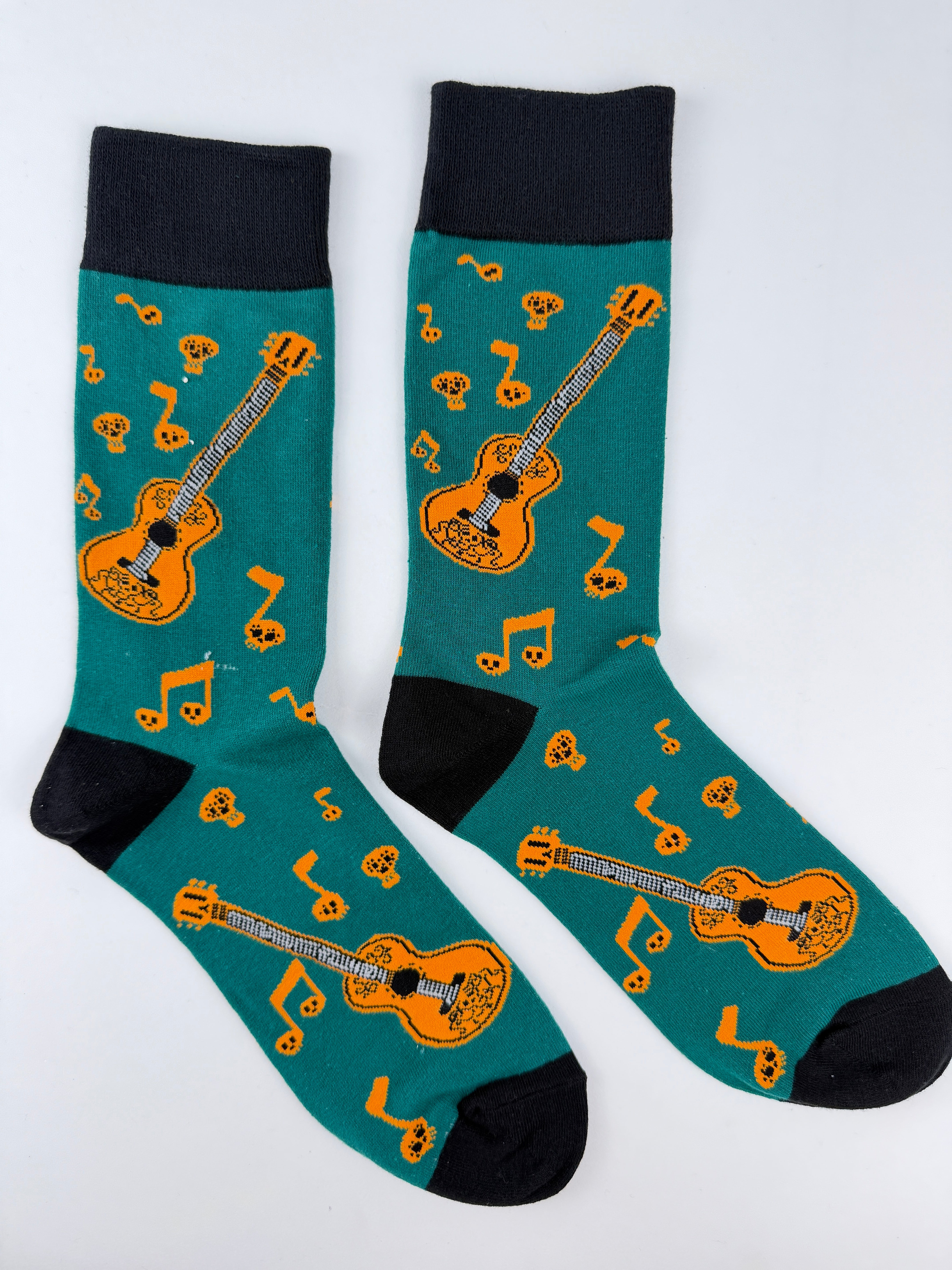 Mexico Guitar & Skull Music Crew Socks