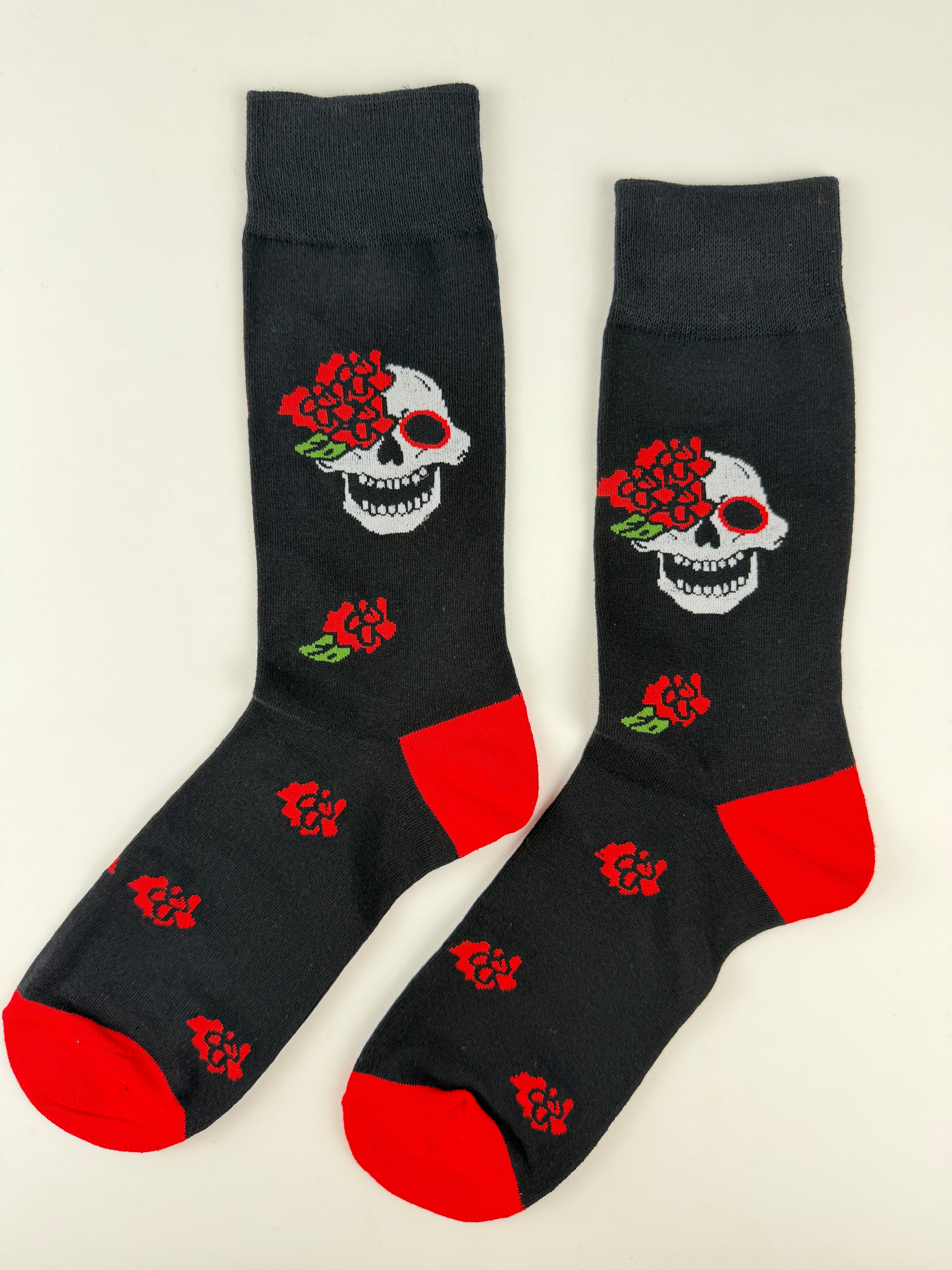 Day of the Dead Skull with Roses Socks