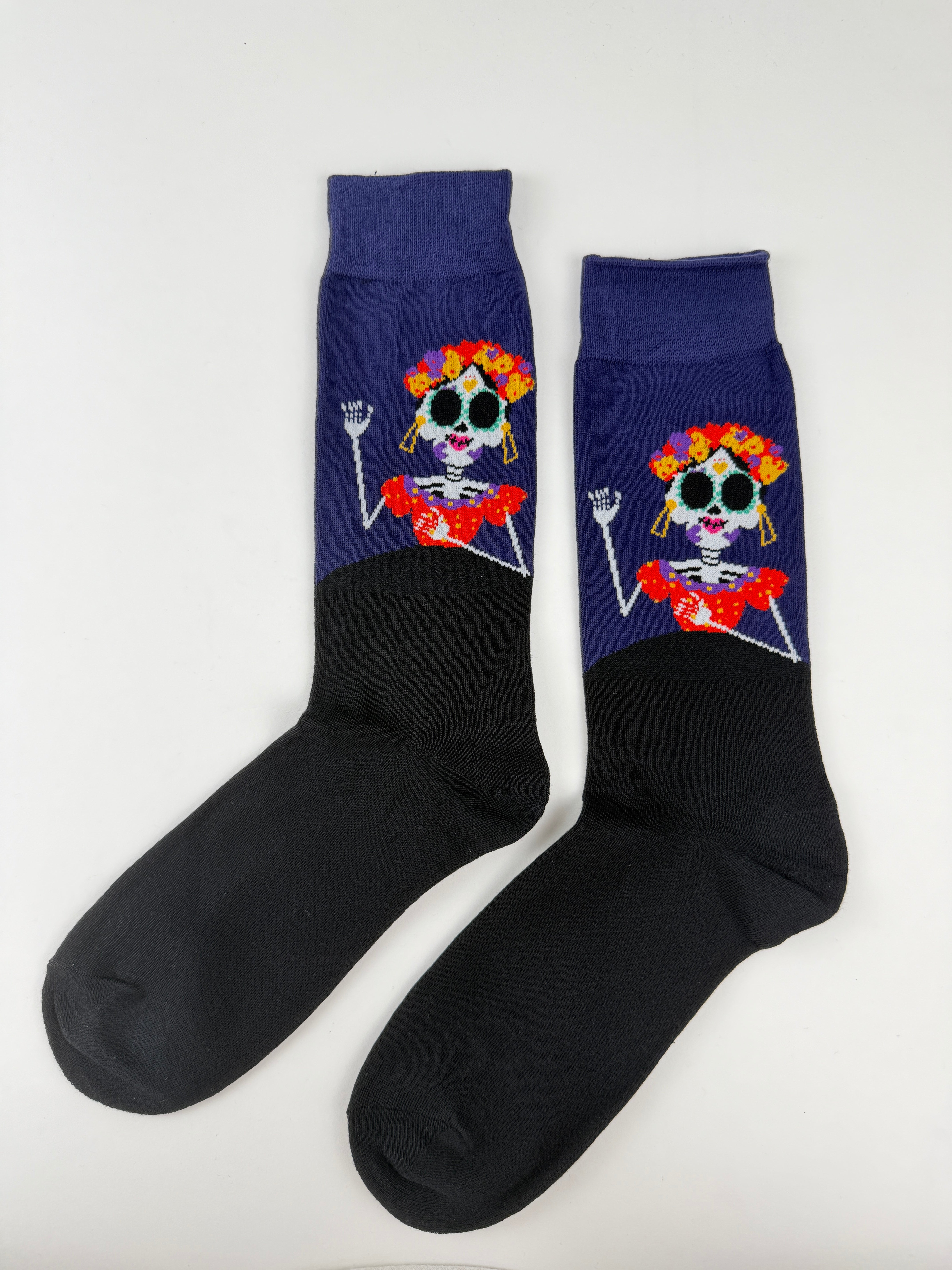 Day of the Dead Socks – Sugar Skull & Skeleton Pattern Crew Socks