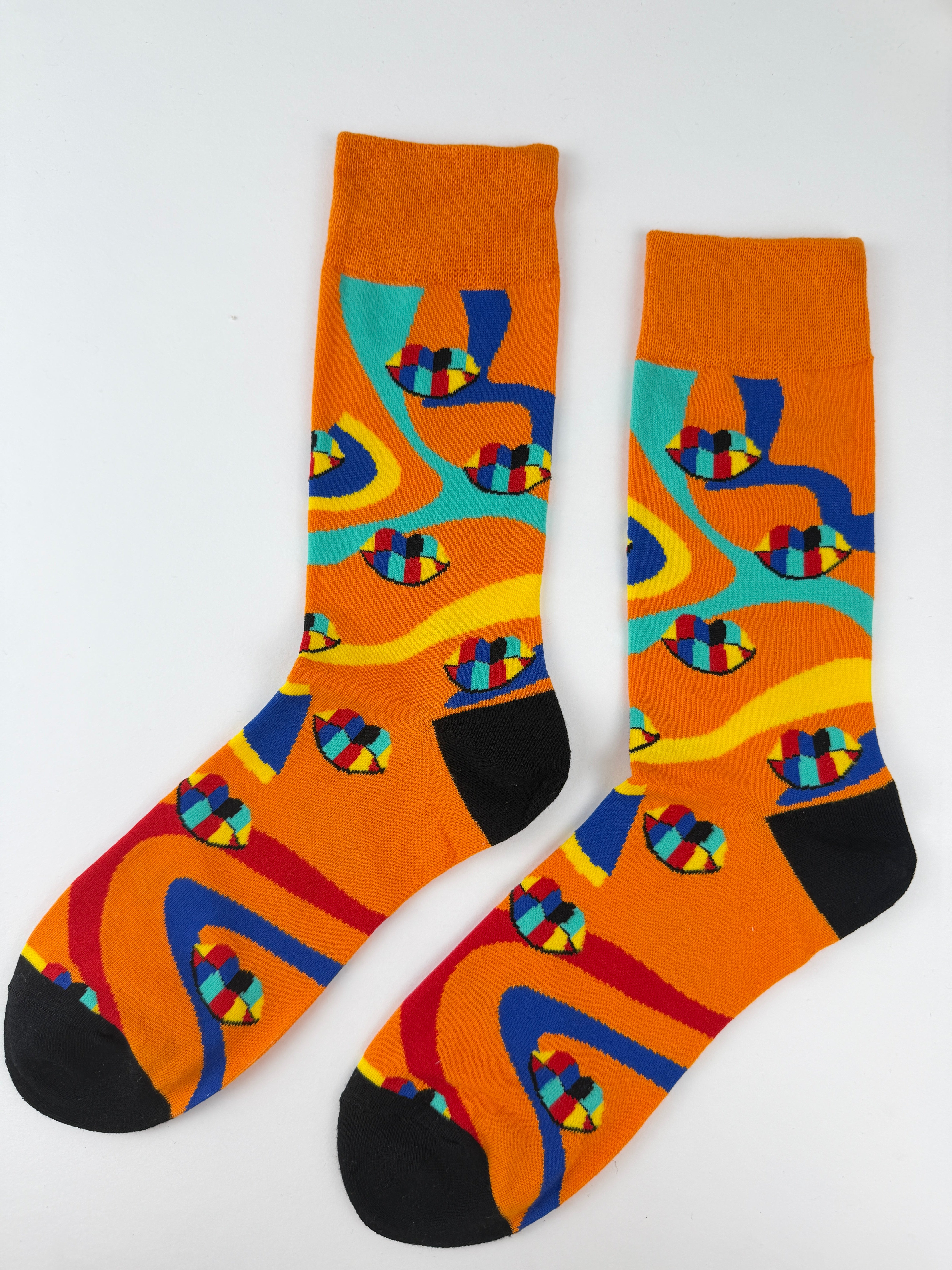 Valentine’s Socks – Colorful Lip Kisses Pattern Crew Socks Unisex