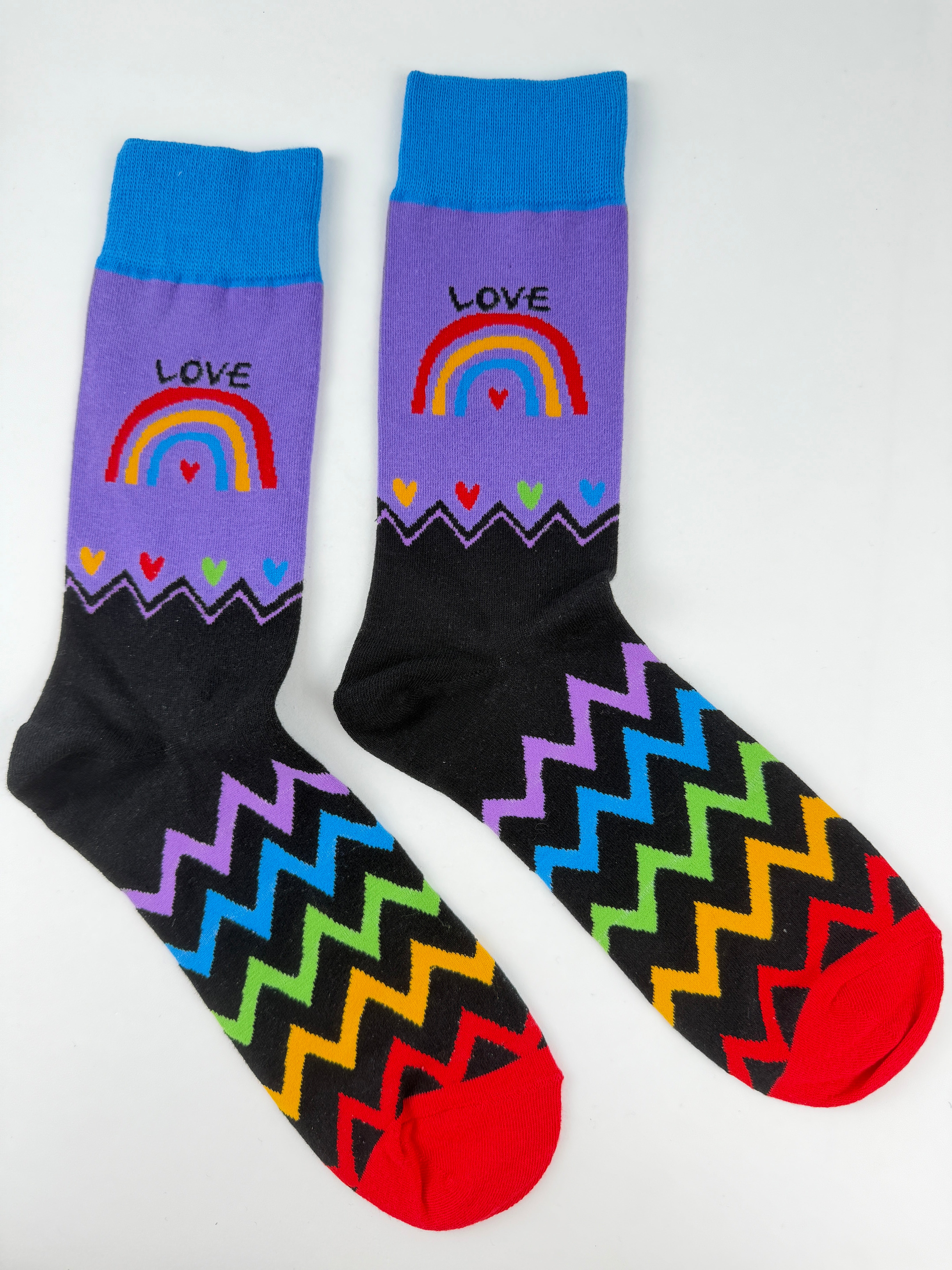 Valentine’s Socks – Love Rainbow Zigzag Pattern Crew Socks