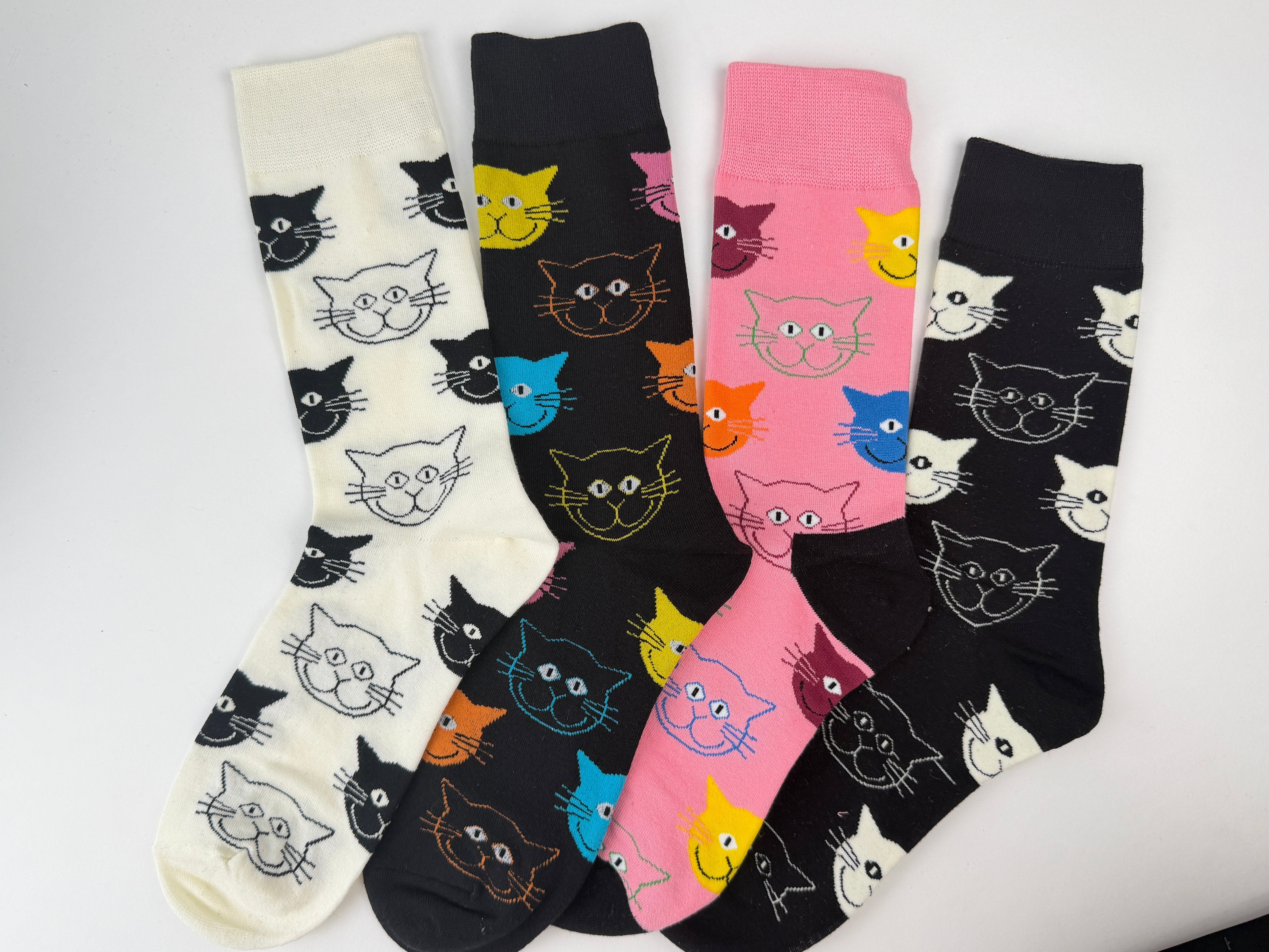 Animal Socks – Sketch Cat Face Crew Socks
