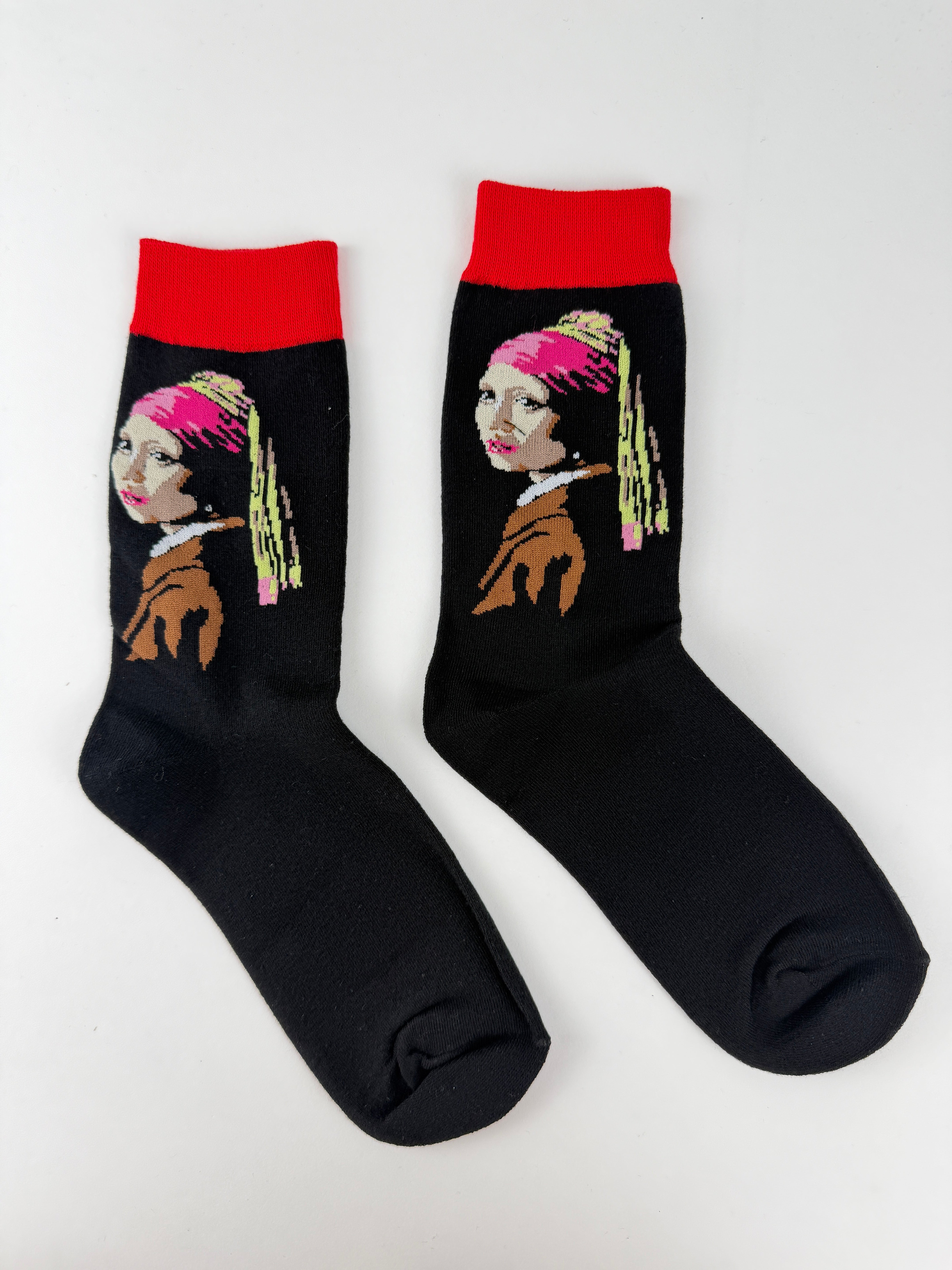 Oil Painting Collection – Girl With a Pearl Earring Art Crew Socks