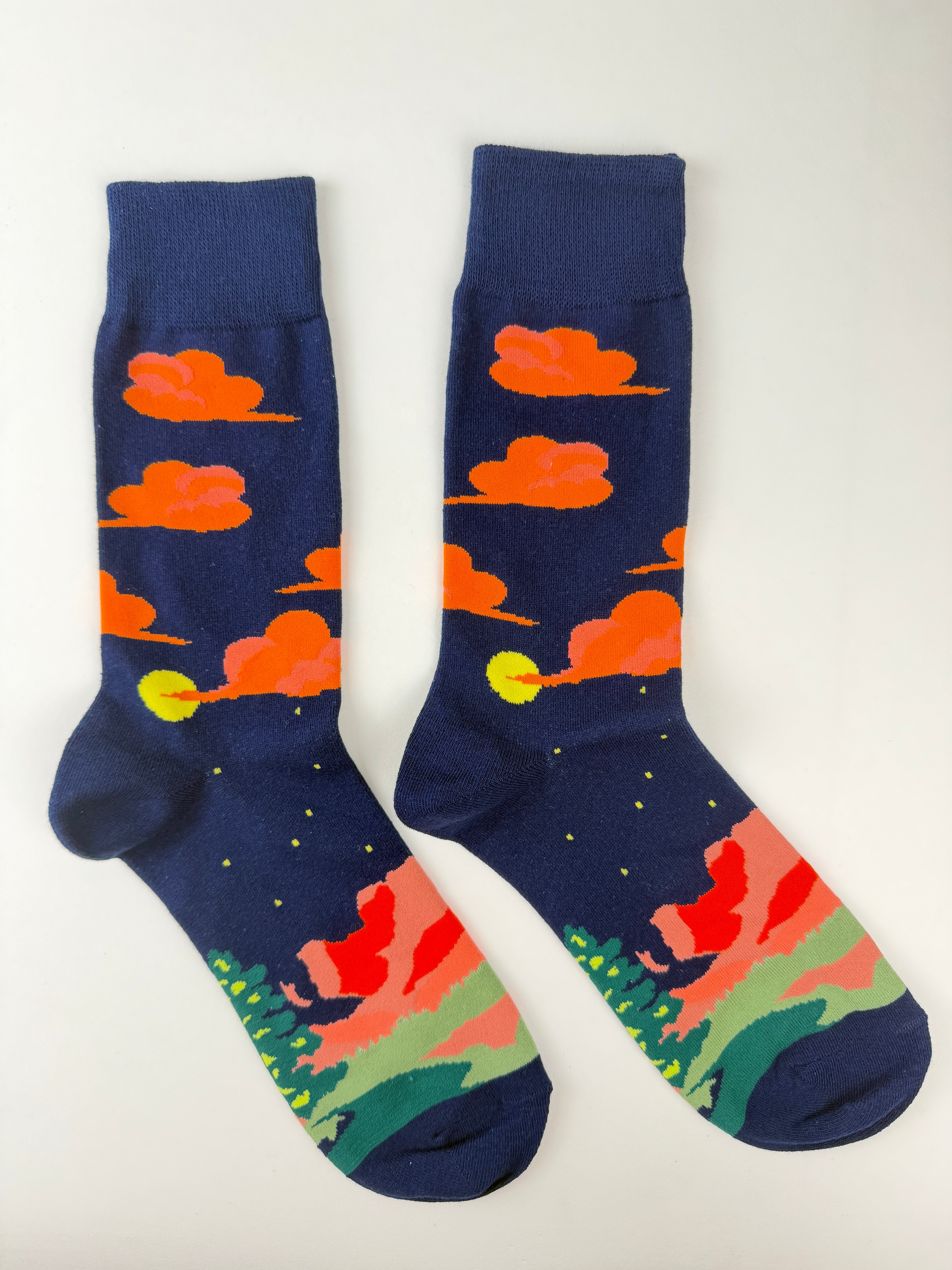 Weather Socks – Sunset Cloud Crew Socks