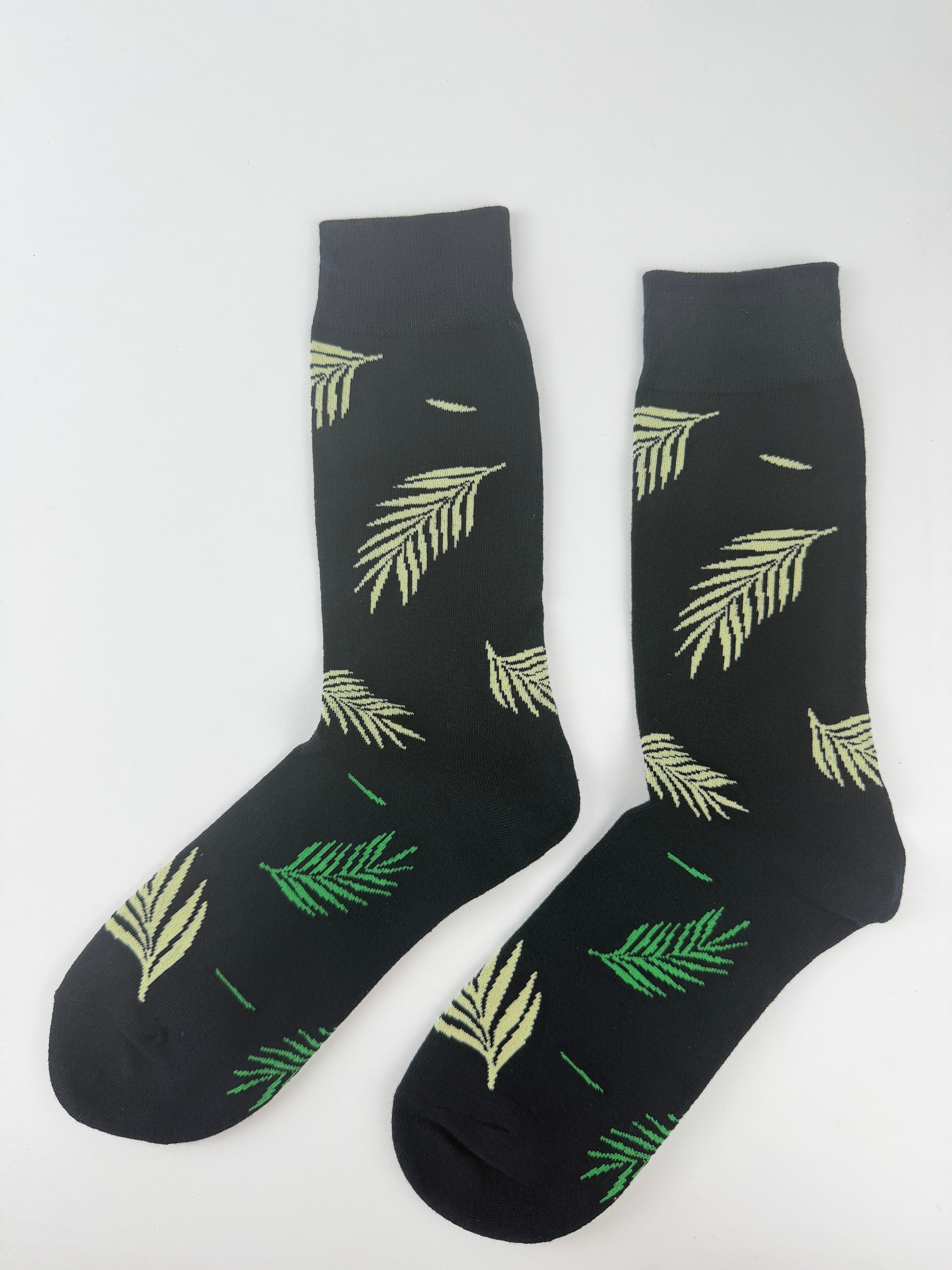 Leaf Socks – Black Palm Unisex