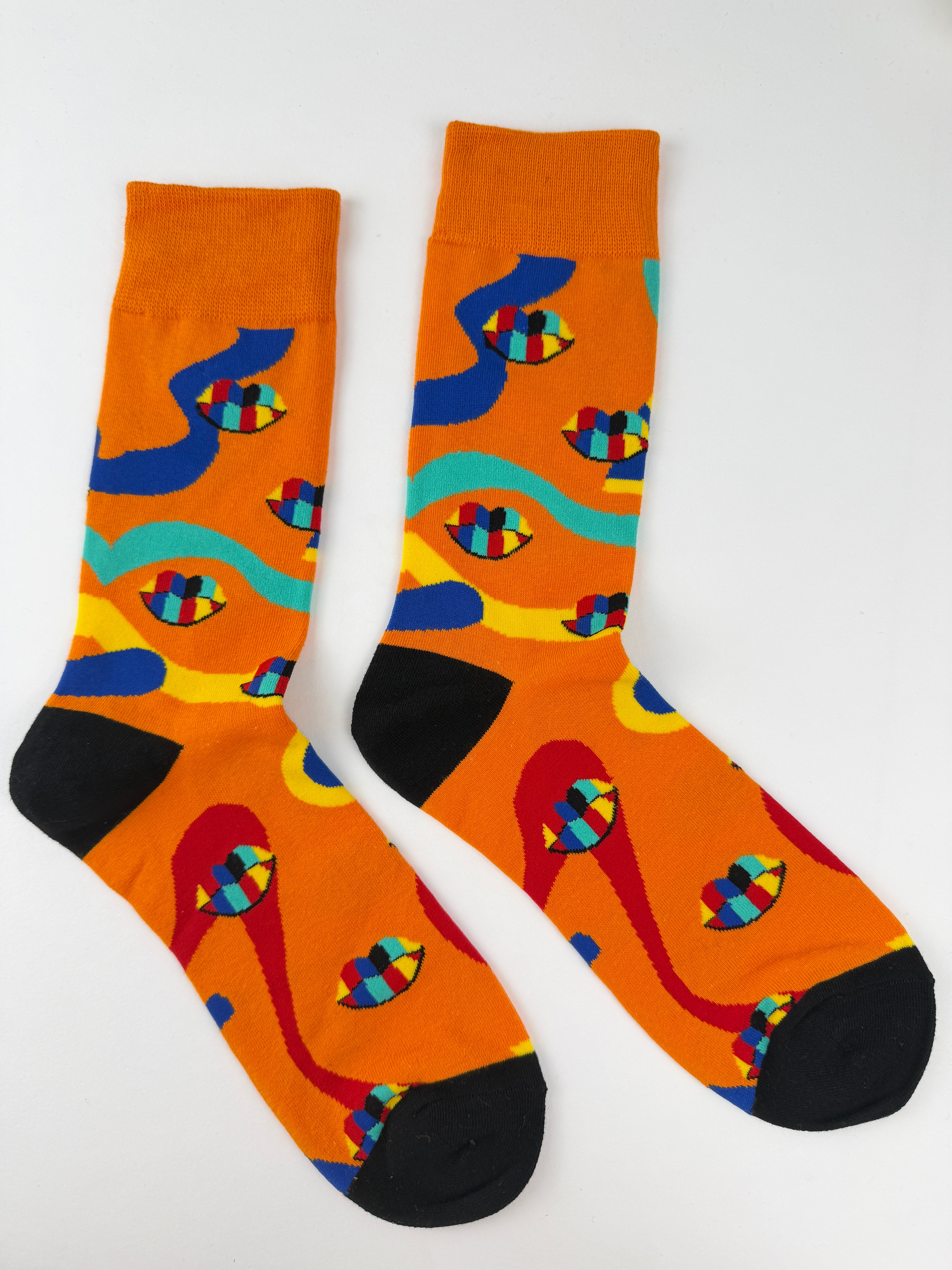 Valentine’s Socks – Colorful Lip Kisses Pattern Crew Socks Unisex