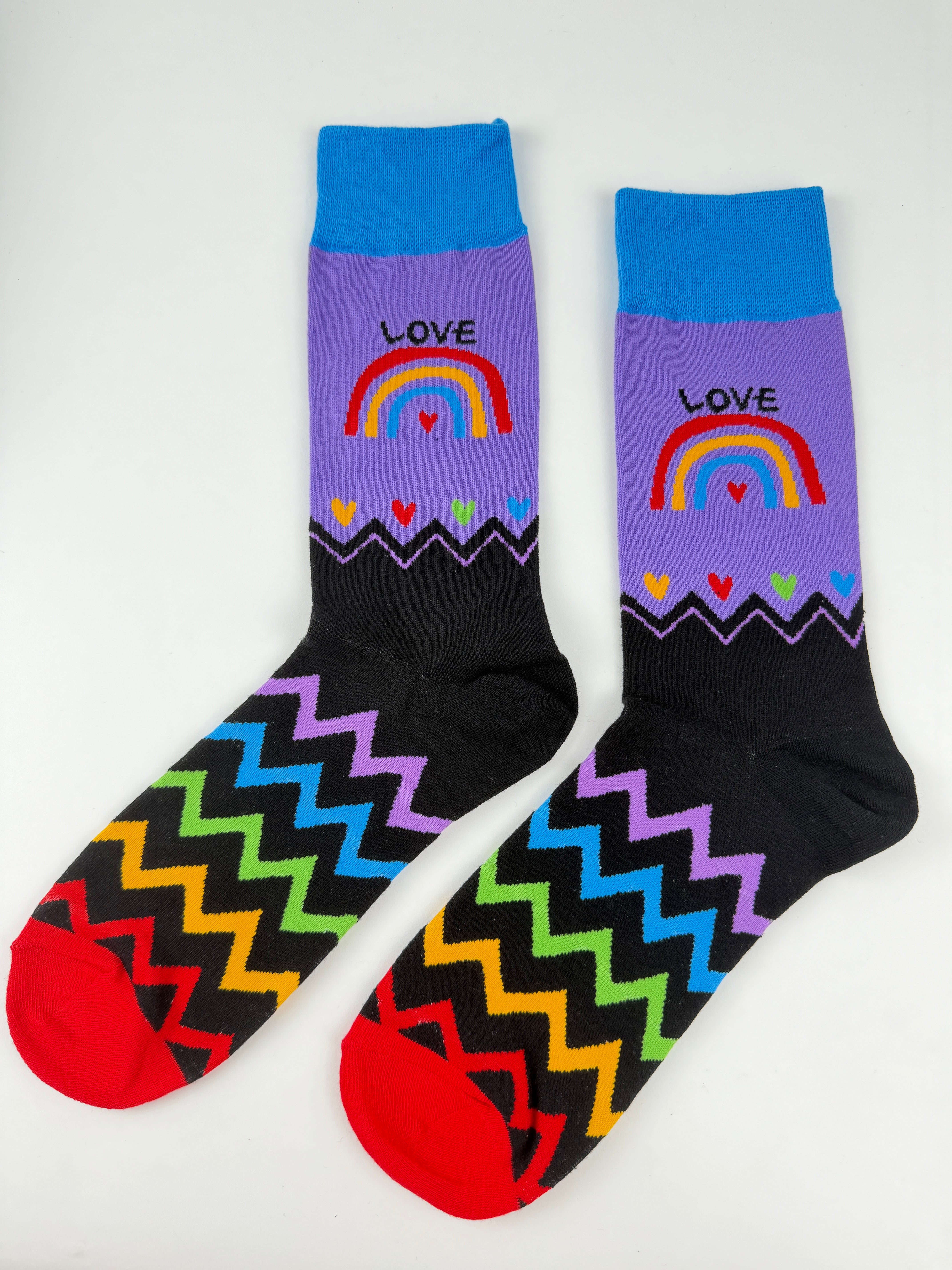 Valentine’s Socks – Love Rainbow Zigzag Pattern Crew Socks