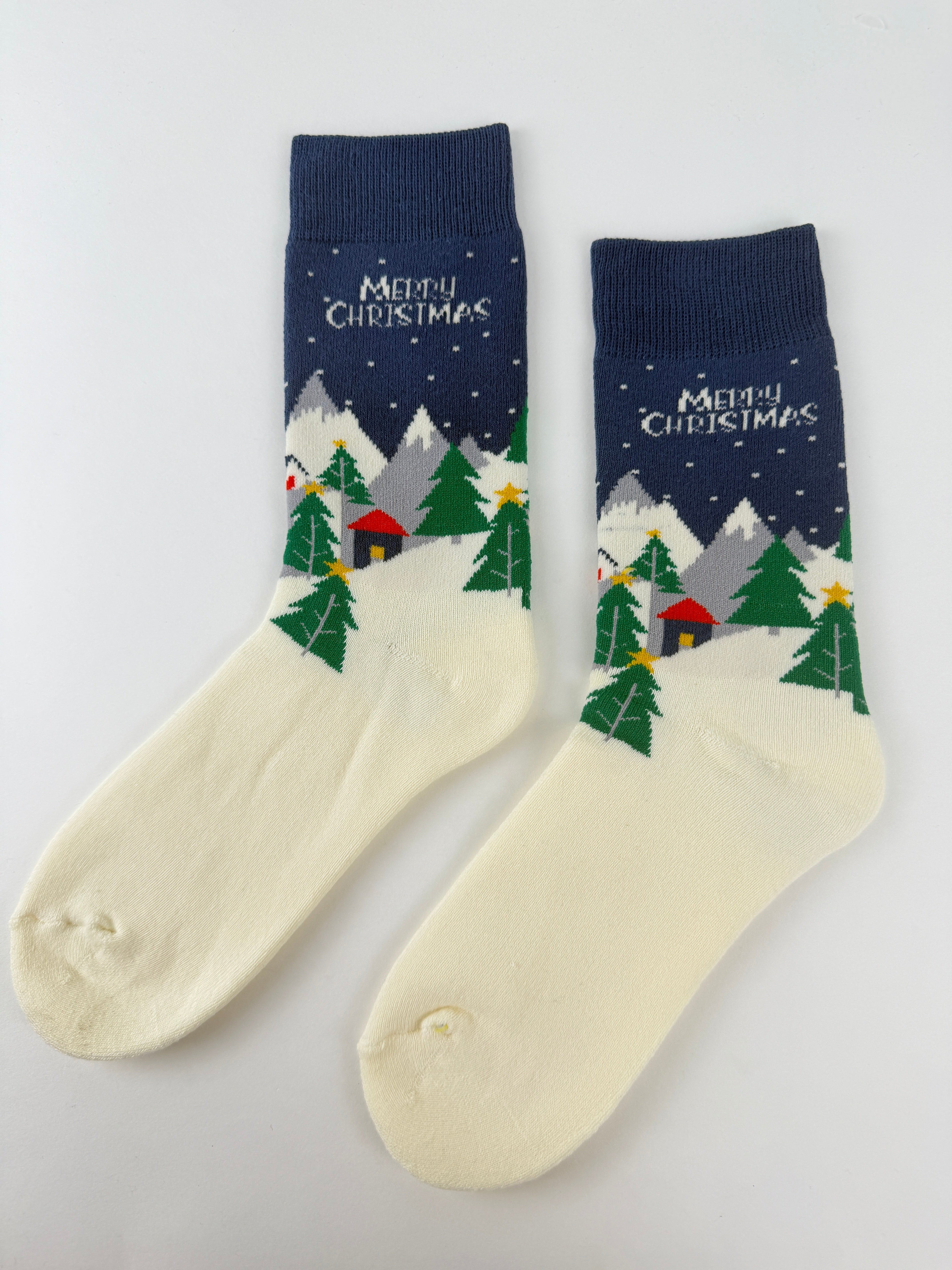 Snowy Cabin Christmas Socks – Winter Scene Crew