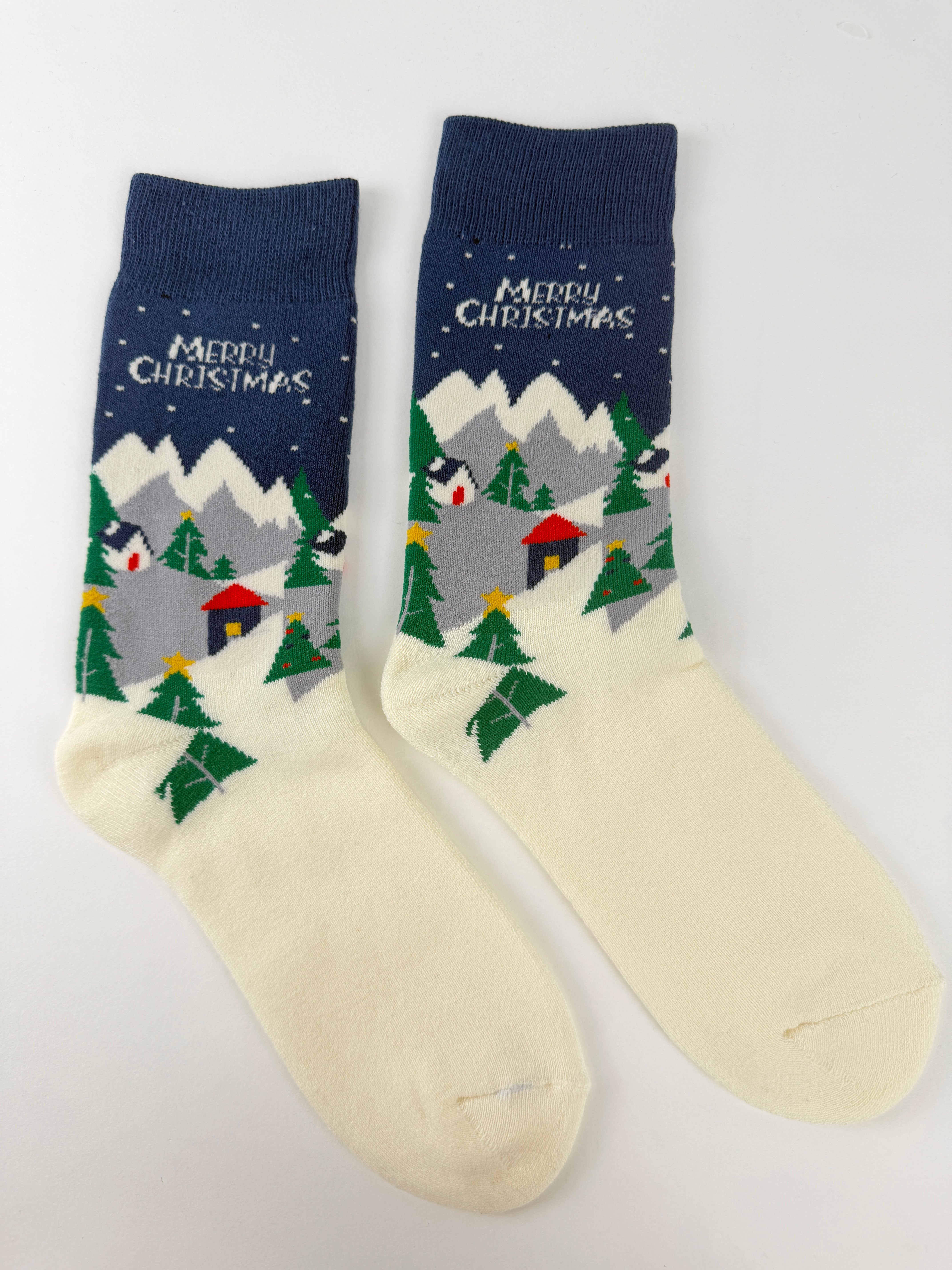 Snowy Cabin Christmas Socks – Winter Scene Crew