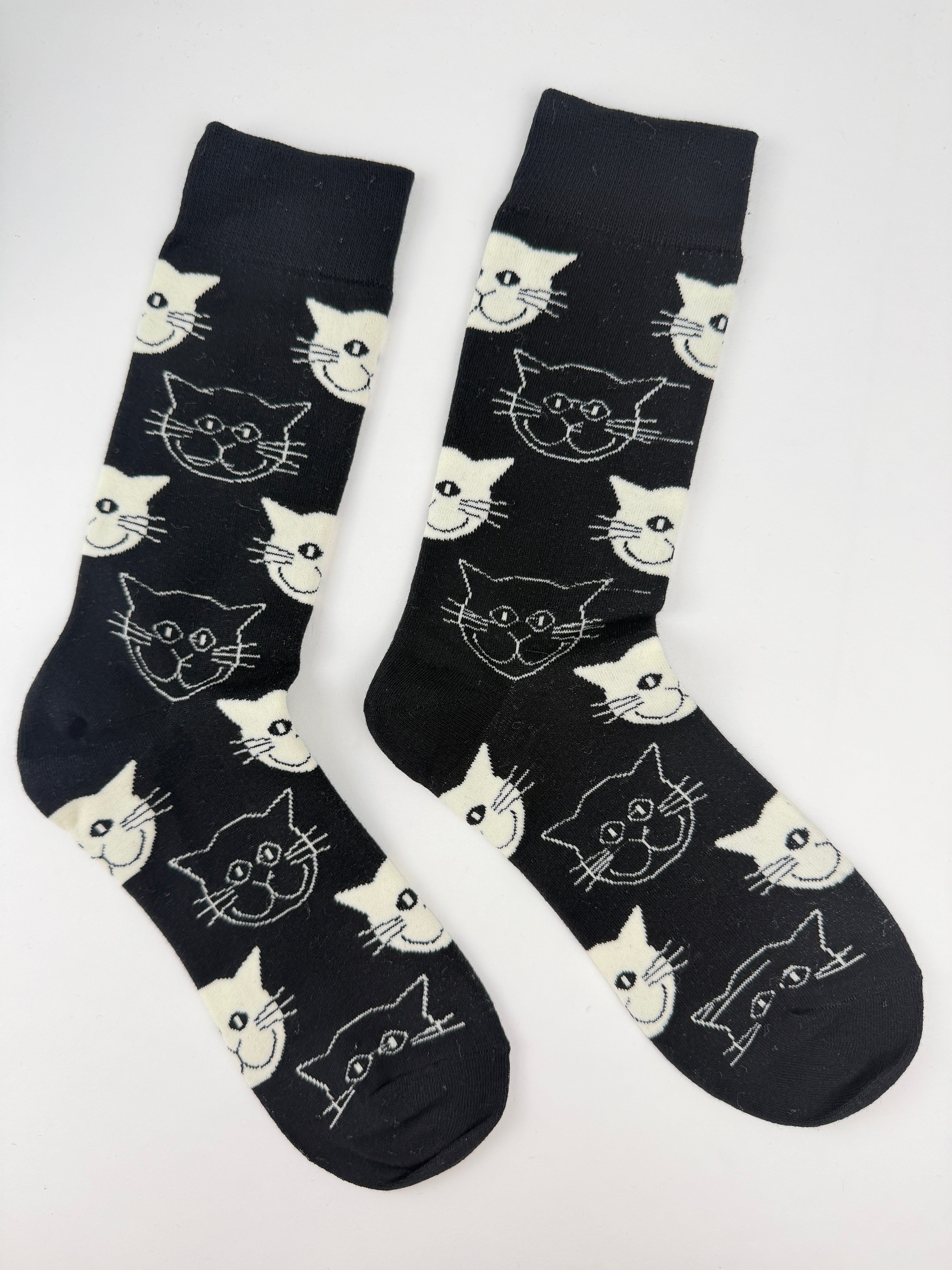 Animal Socks – Sketch Cat Face Crew Socks