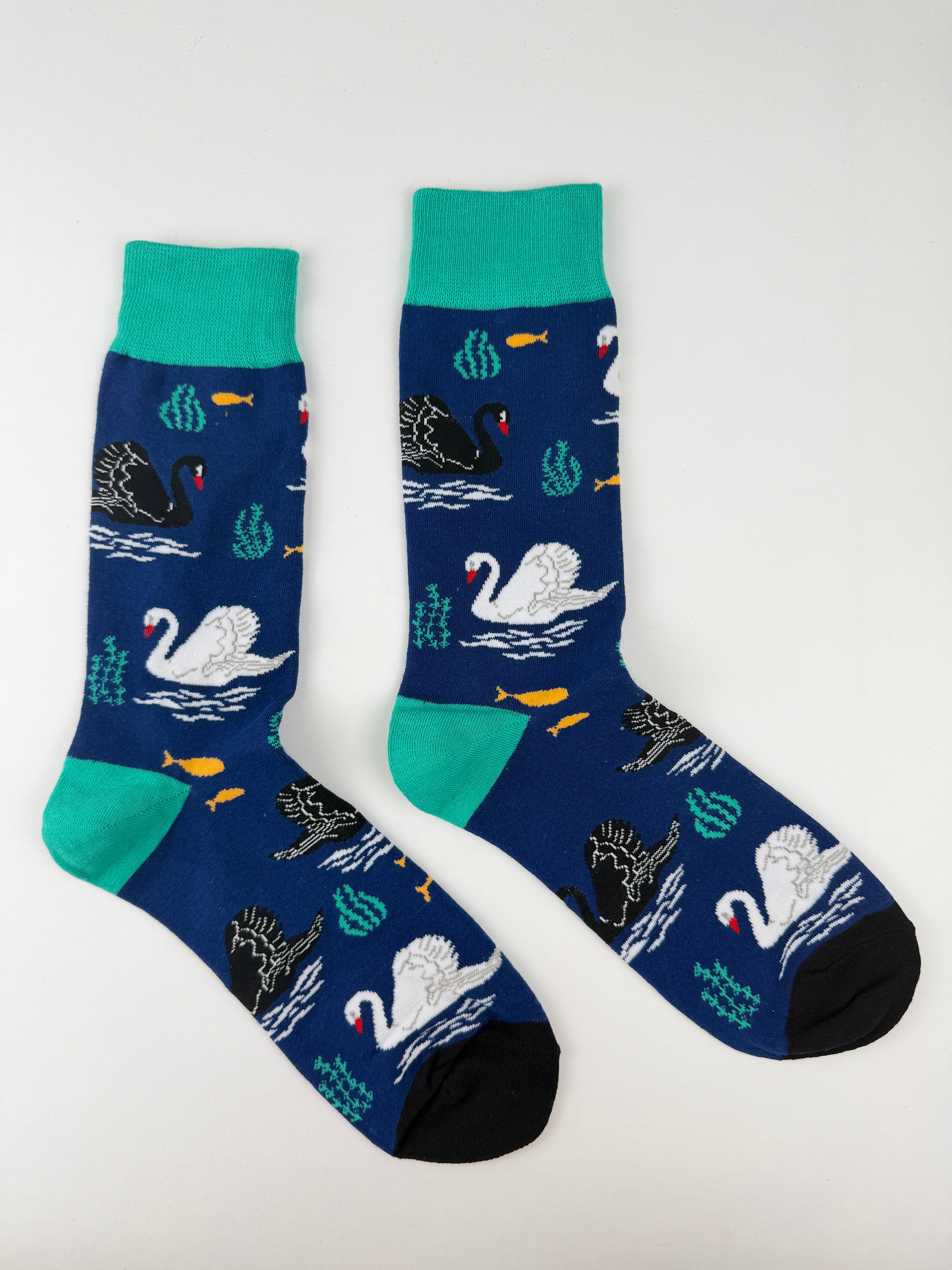 Animal – Swan Pond Navy Crew Socks