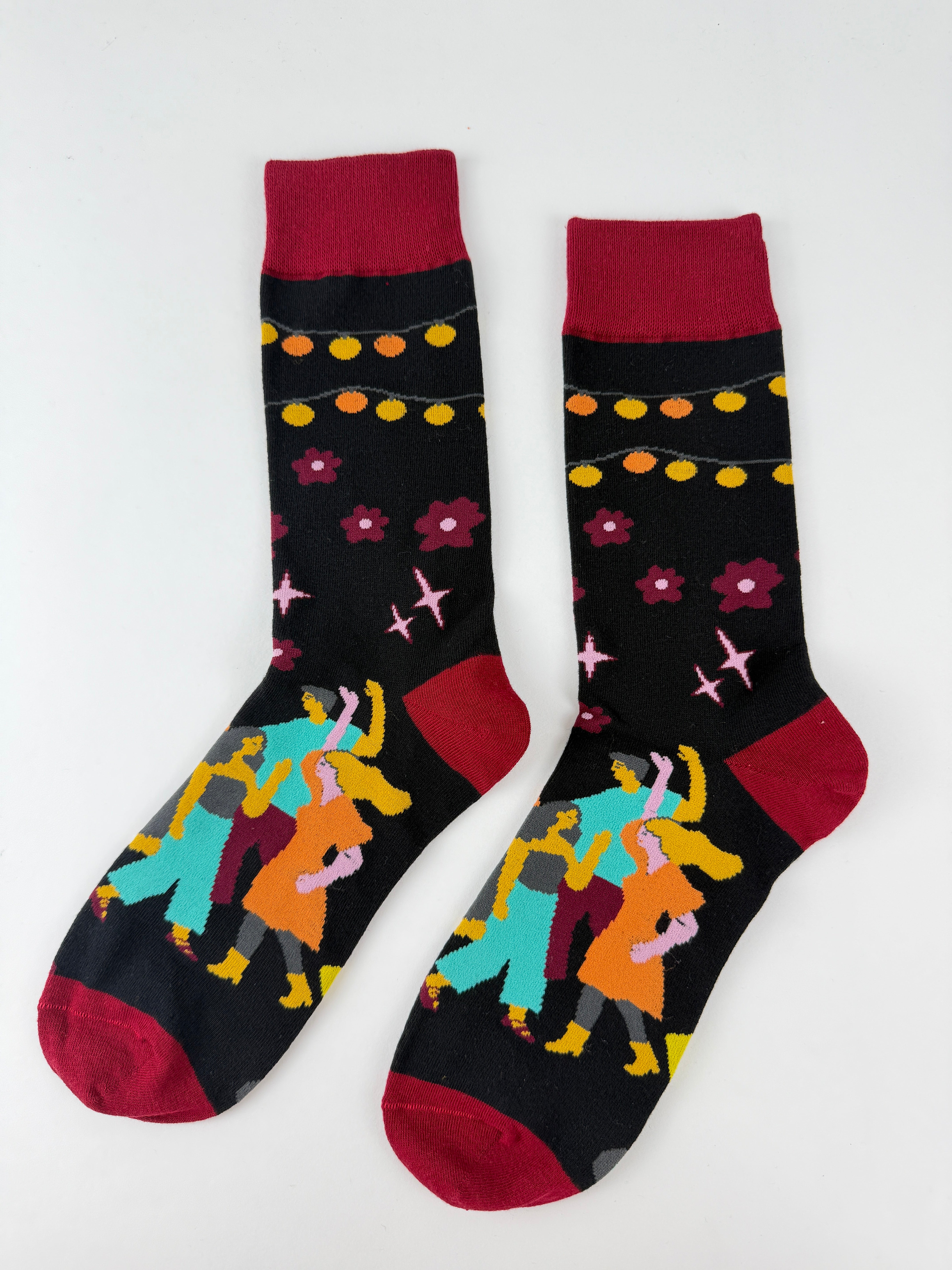 Illustration Collection – Dancing Party Scene Crew Socks